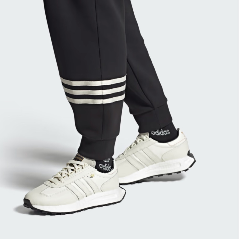 Adidas RETROPY Shoes 10.5 - Picture 9 of 9